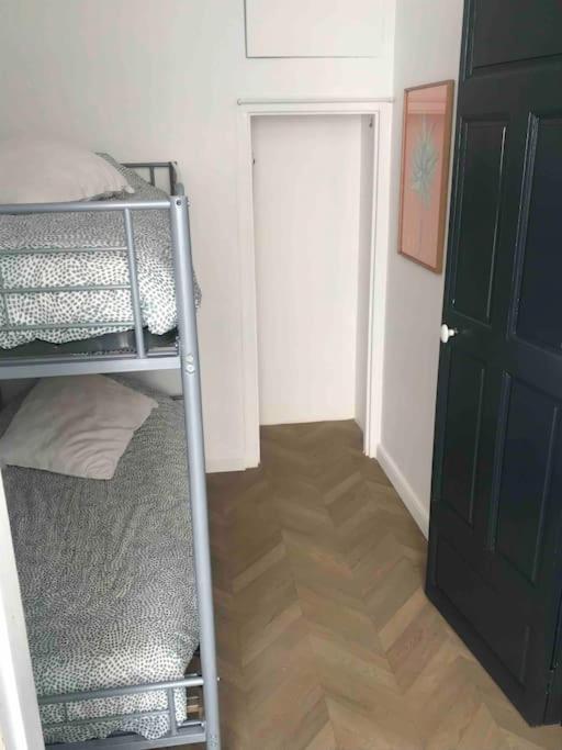 Grand Appartement En Maison De Ville Valréas Zewnętrze zdjęcie