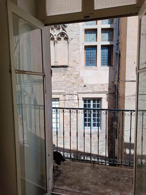 Grand Appartement En Maison De Ville Valréas Zewnętrze zdjęcie